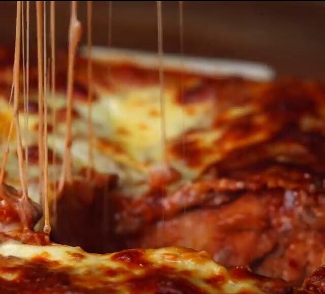 Lasaña de pan de ajo Lasaña de pan de ajo