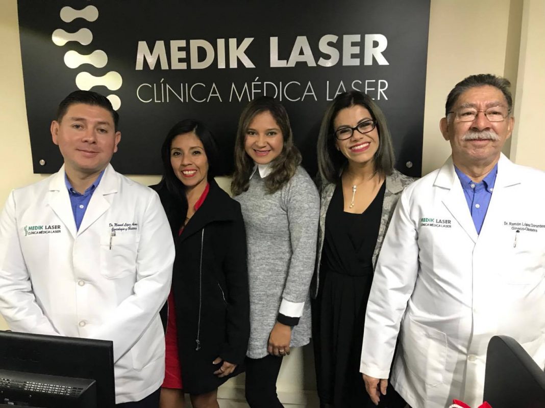 En Vivo Inauguración de la clínica MEDIK LÁSER En Vivo Inauguración de la clínica MEDIK LÁSER