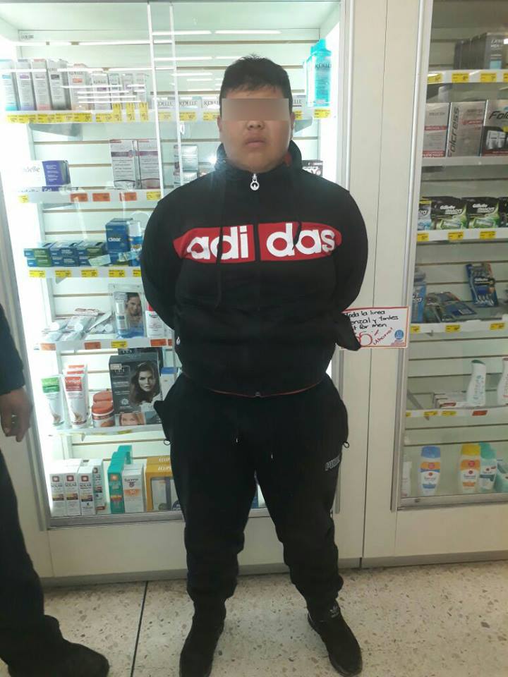 Frustra Asalto a Farmacias Guadalajara la SSPM Frustra Asalto a Farmacias Guadalajara la SSPM