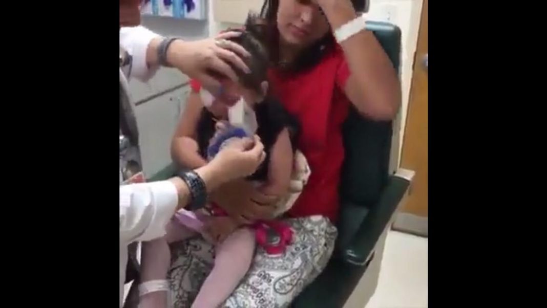 Una niña ciega por nacimiento pudo ver gracias a una donación de ojos Una niña ciega por nacimiento pudo ver gracias a una donación de ojos