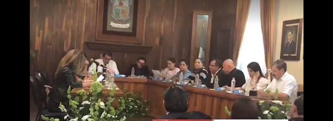 Ultima sesión de cabildo en San Juan del Río Ultima sesión de cabildo en San Juan del Río