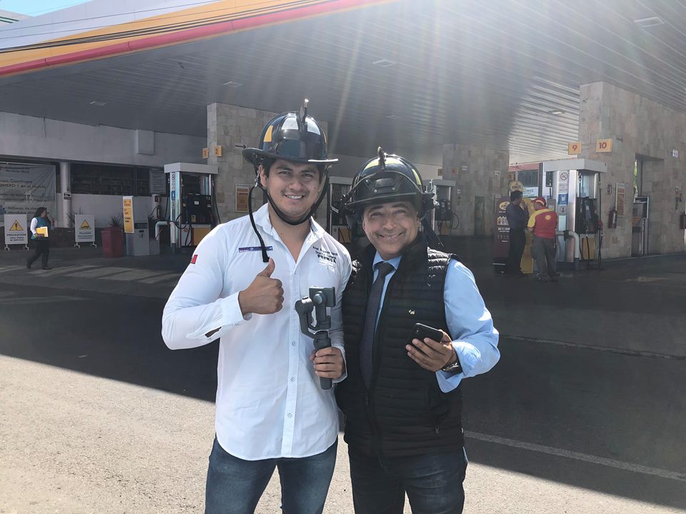 GRACIAS A LAS PERSONAS QUE COOPERARON EN LA COLECTA PARA LOS BOMBEROS. GRACIAS A LAS PERSONAS QUE COOPERARON EN LA COLECTA PARA LOS BOMBEROS.