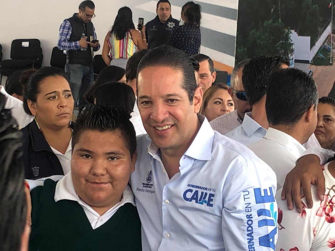 PANCHO DOMINGUEZ CONTESTA PREGUNTAS SOBRE PEÑA COLORADA, APOYOS FEDERALES Y REGLAMENTO FISCAL. PANCHO DOMINGUEZ CONTESTA PREGUNTAS SOBRE PEÑA COLORADA, APOYOS FEDERALES Y REGLAMENTO FISCAL.