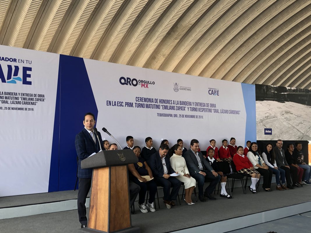 Entrega de obra en la escuela primaria “Emiliano Zapata” y “Gral.Lazaro Cardenas” Por Pancho Domínguez Entrega de obra en la escuela primaria “Emiliano Zapata” y “Gral.Lazaro Cardenas” Por Pancho Domínguez
