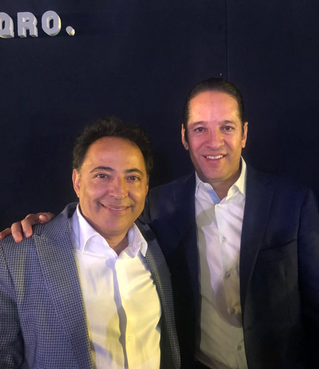 Gobernador convive con medios de comunicación con comida de fin de año. Gobernador convive con medios de comunicación con comida de fin de año.