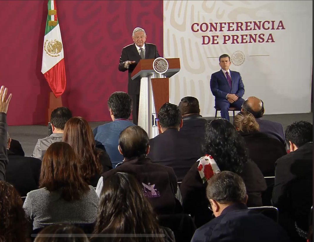 El pueblo es el que verdaderamente manda, gobierna y transforma. Conferencia matutina. El pueblo es el que verdaderamente manda, gobierna y transforma. Conferencia matutina.