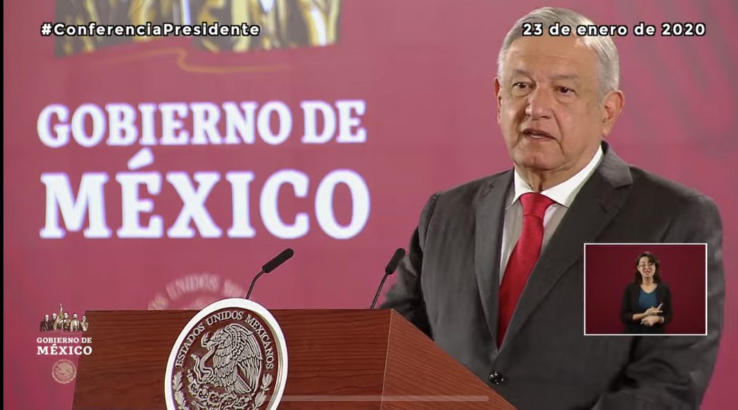 Hugo López-Gatell Ramírez, subsecretario de Prevención y Promoción de la Salud, y Gustavo Reyes Terán, titular de la Comisión Coordinadora de Institutos Nacionales de Salud y Hospitales de Alta Especialidad, confirmaron que el #GobiernoDeMéxico cuenta con suficientes medicamentos para tratar a niños con cáncer. Hugo López-Gatell Ramírez, subsecretario de Prevención y Promoción de la Salud, y Gustavo Reyes Terán, titular de la Comisión Coordinadora de Institutos Nacionales de Salud y Hospitales de Alta Especialidad, confirmaron que el #GobiernoDeMéxico cuenta con suficientes medicamentos para tratar a niños con cáncer.