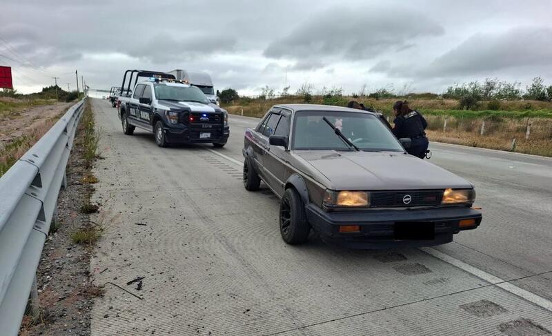 Detenido por exceso de velocidad y hacer caso omiso a detenerse