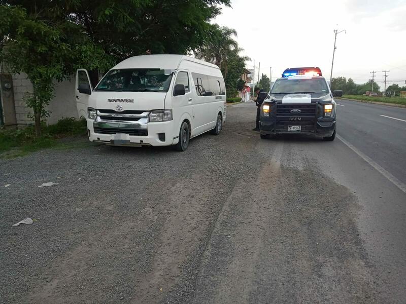 Recupera SSPM-SJR camioneta de transporte de personal reportada como robada Borrador automático