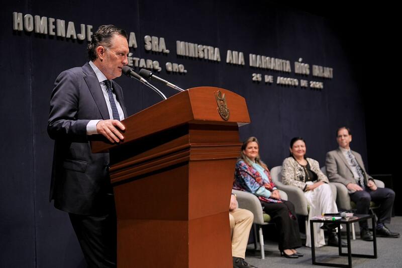Asiste Felifer Macías al Homenaje de la Magistrada Ana Margarita Ríos Farjat Borrador automático