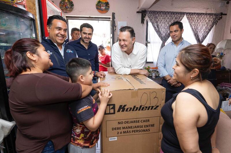 Supervisan autoridades entrega de apoyos a familias de la colonia La Piedad afectadas por las lluvias Borrador automático