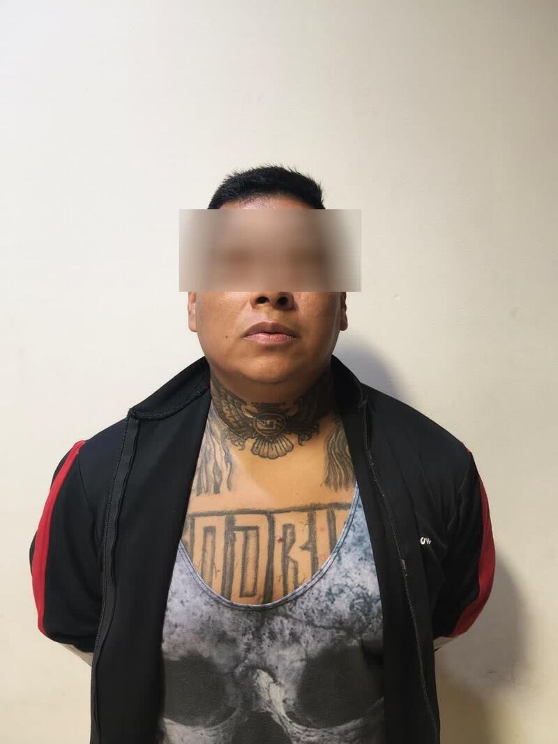 Detienen a hombre por presunta violencia familiar en el fraccionamiento Valle Real