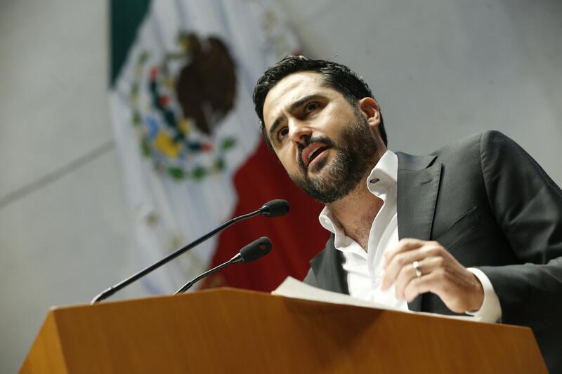 Más que números, el desabasto de medicinas impacta vidas y limita el desarrollo de las familias: Agustín Dorantes Más que números, el desabasto de medicinas impacta vidas y limita el desarrollo de las familias: Agustín Dorantes