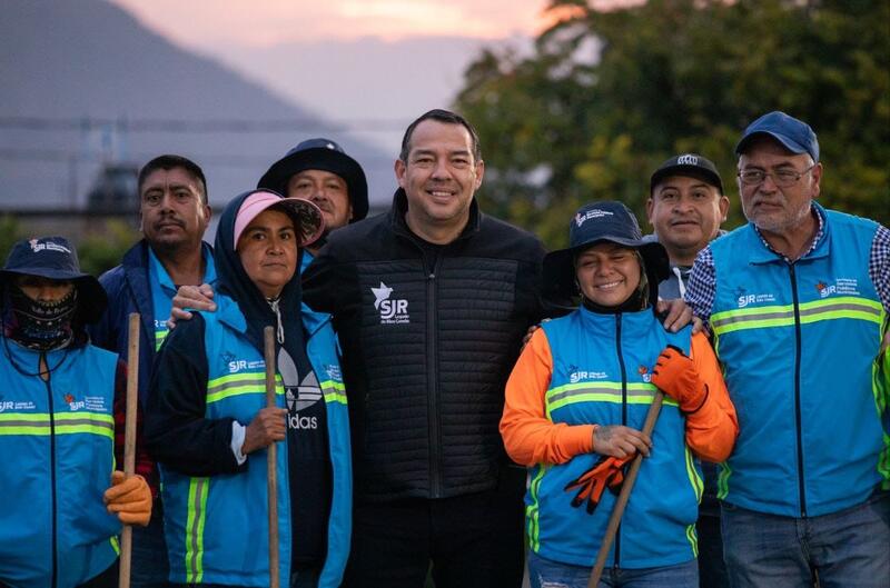 Roberto Cabrera supervisa jornada de limpieza en El Marfil