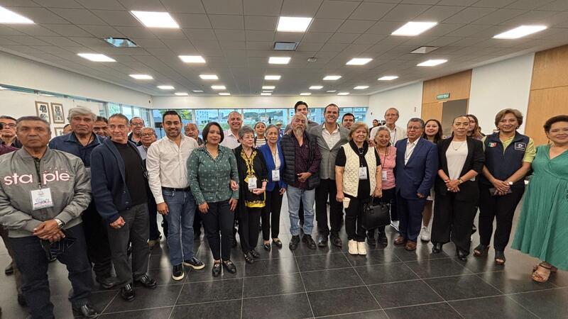 El Diputado Sinuhé Piedragil inauguró la Exposición ‘Residuos Gráficos del Presente’ Borrador automático