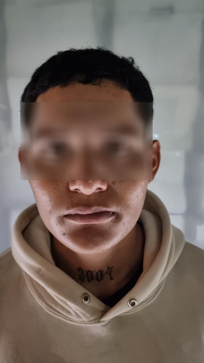 Policías municipales detienen a una persona por delitos contra la salud