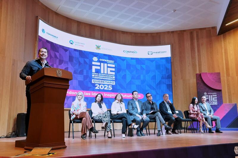 Asiste Felifer Macías a la inauguración de la FIIE 2025 para impulsar innovación, emprendimiento y generación de empleos