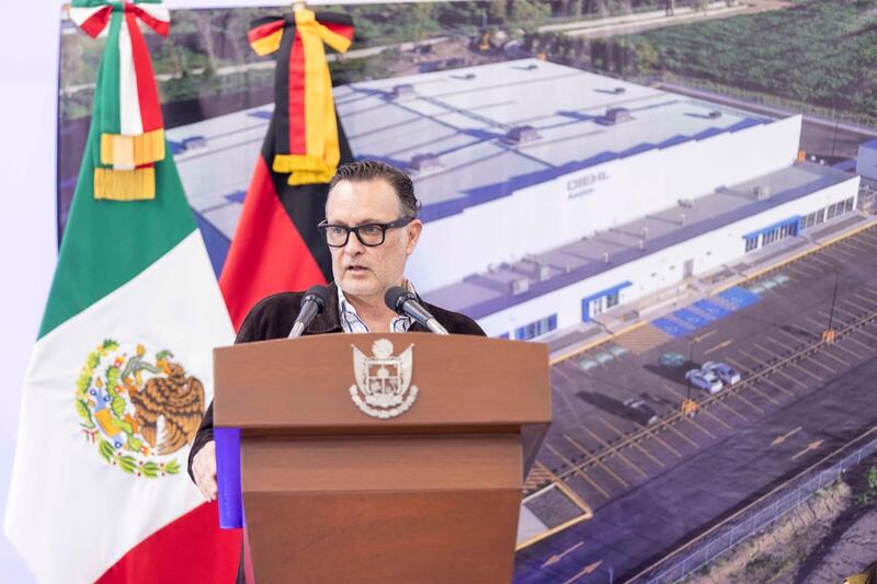 Inaugura Mauricio Kuri planta Diehl Aviation en Querétaro Borrador automático