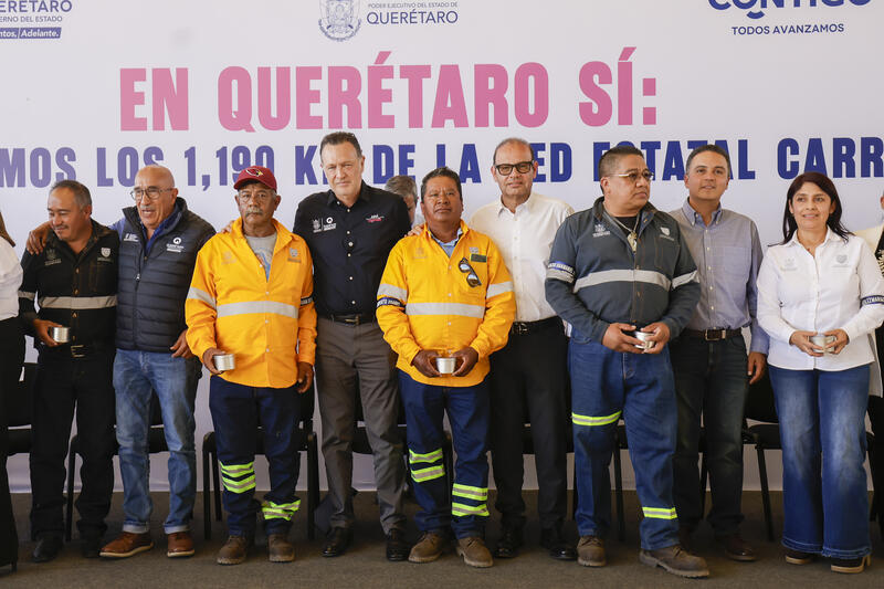 Reconoce Gobernador a camineros por cuidar las vidas de las y los queretanos Borrador automático