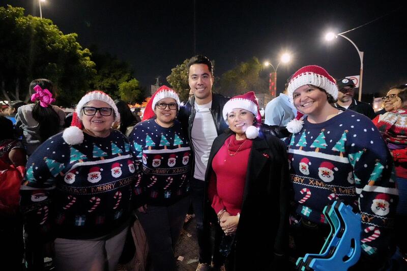 Miles de personas disfrutan de la Caravana Coca-Cola Borrador automático