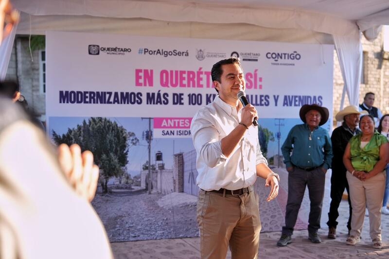 Asiste Felifer Macías a la entrega de obra en la comunidad de San Isidro el Alto Borrador automático