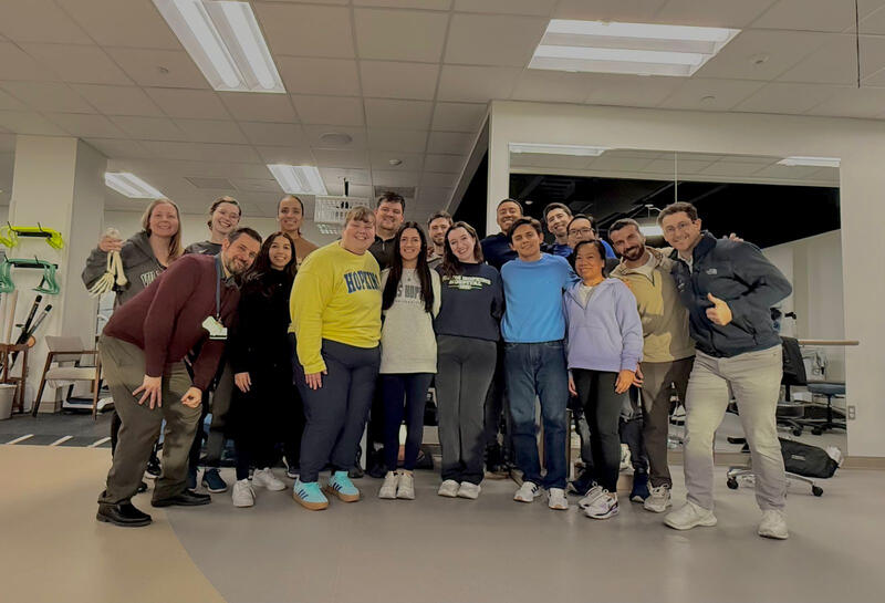 Fortalecen estudiantes de la UP Santa Rosa conocimientos en el Hospital Johns Hopkins Borrador automático