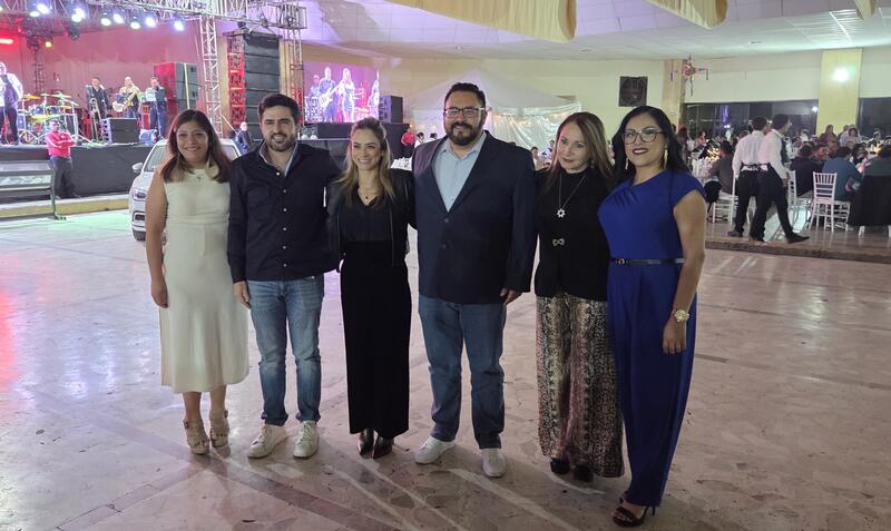 Celebra el Sindicato de Trabajadores del Estado su tradicional fiesta de fin de año