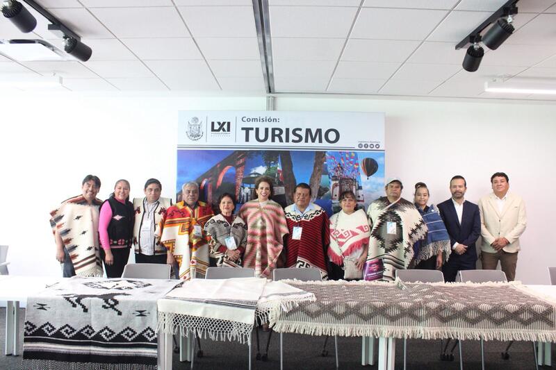 Impulsan declaratoria del Sarape de Colón como Patrimonio Cultural Inmaterial de Querétaro Borrador automático