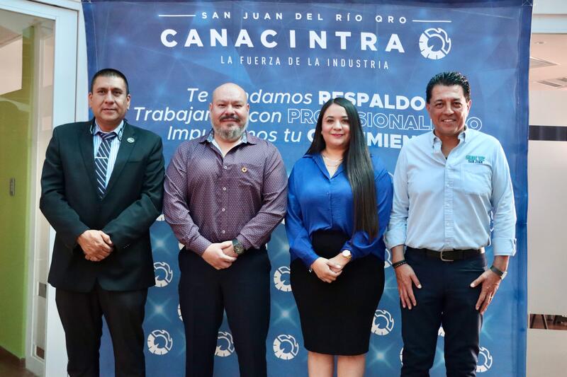 UT San Juan y CANACINTRA promueven la Cuarta Feria de Universidades UT San Juan y CANACINTRA promueven la Cuarta Feria de Universidades