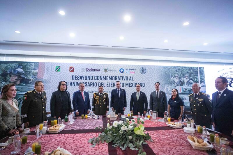 Kuri reconoce al Ejército Mexicano en su 113 aniversario