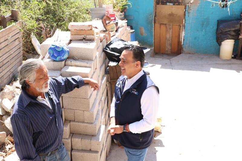 Supervisa Luis Nava apoyos de vivienda en el municipio de Querétaro Supervisa Luis Nava apoyos de vivienda en el municipio de Querétaro