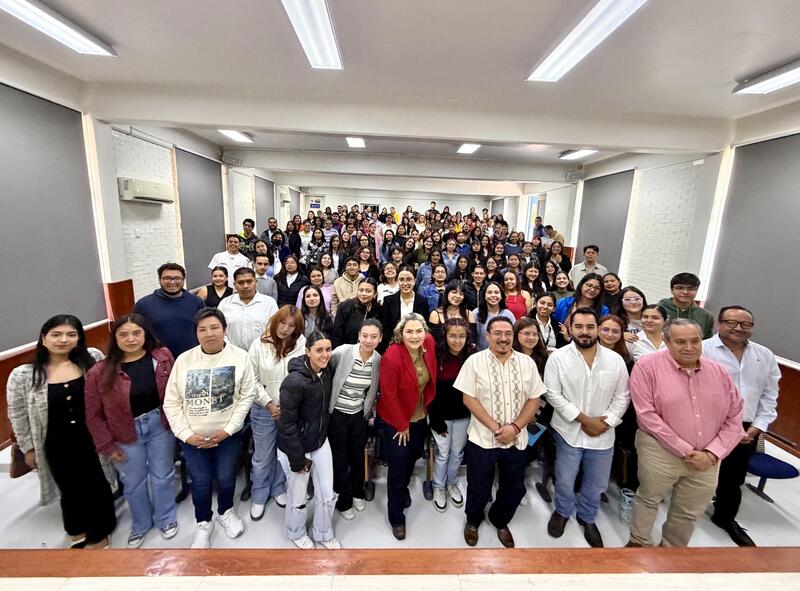 Impulsa USEBEQ modelo bilingüe en escuelas públicas de Querétaro