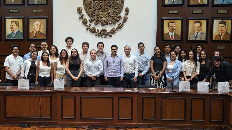 Agustín Dorantes llama a jóvenes a construir ciudadanía para fortalecer a Querétaro