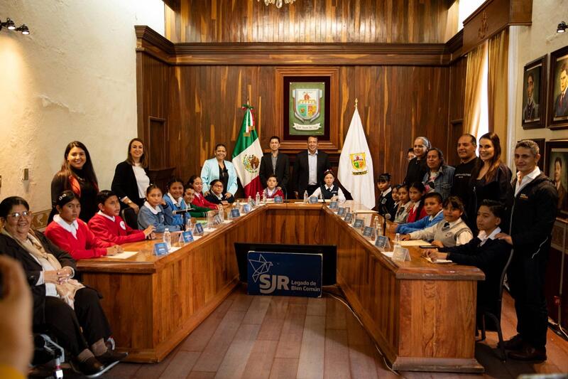 Ayuntamiento de San Juan del Río participa en “Voces que Transforman. Infancias y Adolescencias Participan por su Comunidad” Borrador automático