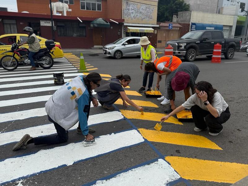Habilitan nuevos cruces peatonales en Avenida Tecnológico para mejorar la seguridad vial Borrador automático