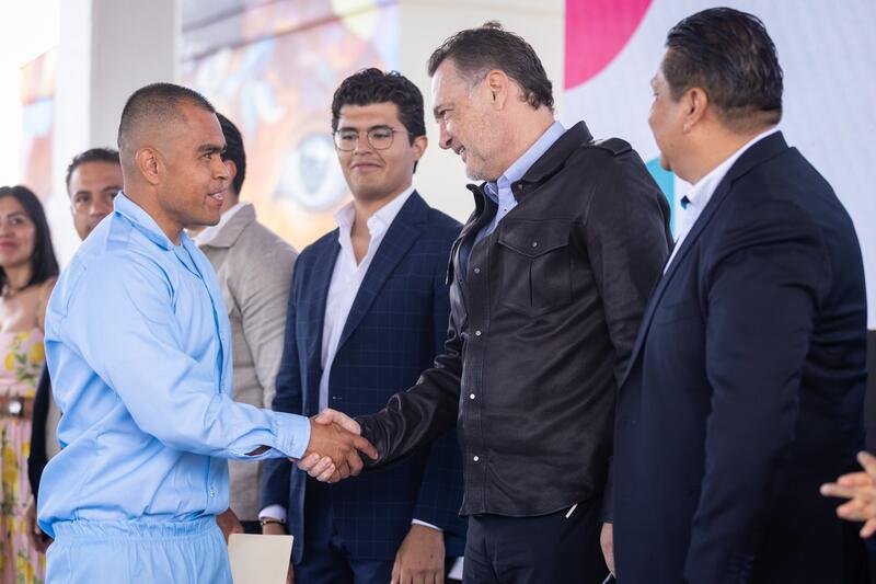 Mauricio Kuri reconoce a 63 personas privadas de la libertad por concluir programa de salud mental y prevención de adicciones Mauricio Kuri reconoce a 63 personas privadas de la libertad por concluir programa de salud mental y prevención de adicciones