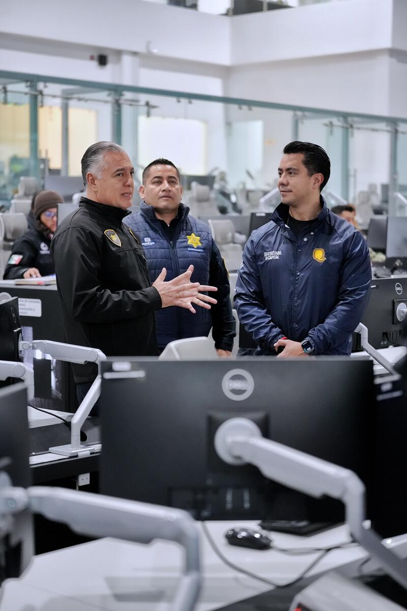 Destaca Felifer Macías atención de más de 2 mil llamadas diarias al 911 en Querétaro Borrador automático