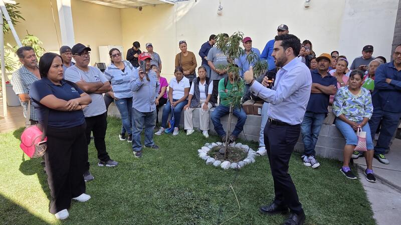 “Vamos a buscar el cómo sí”: Agustín Dorantes a vecinos de Colinas de Santa Cruz Borrador automático