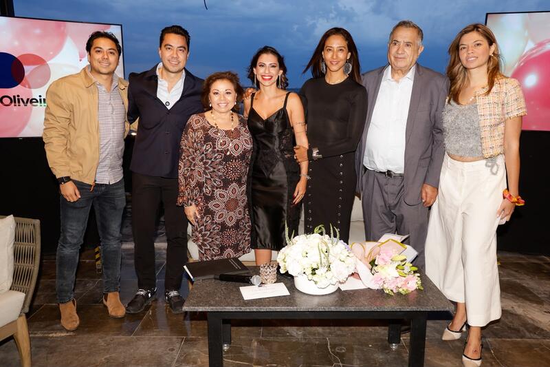 Felifer Macías reconoce trayectoria de De Oliveira & Asociados en su 12° aniversario Borrador automático