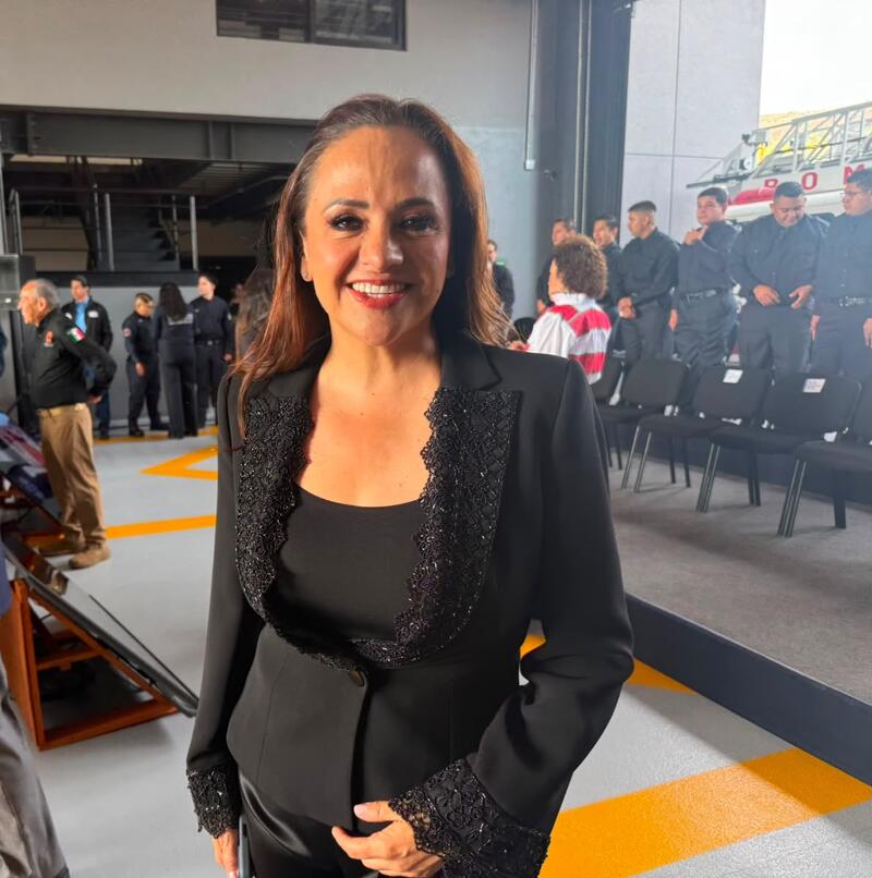 Tania Ruiz reconoce labor de bomberos y llama a la ciudadanía a respetar unidades de emergencia Borrador automático