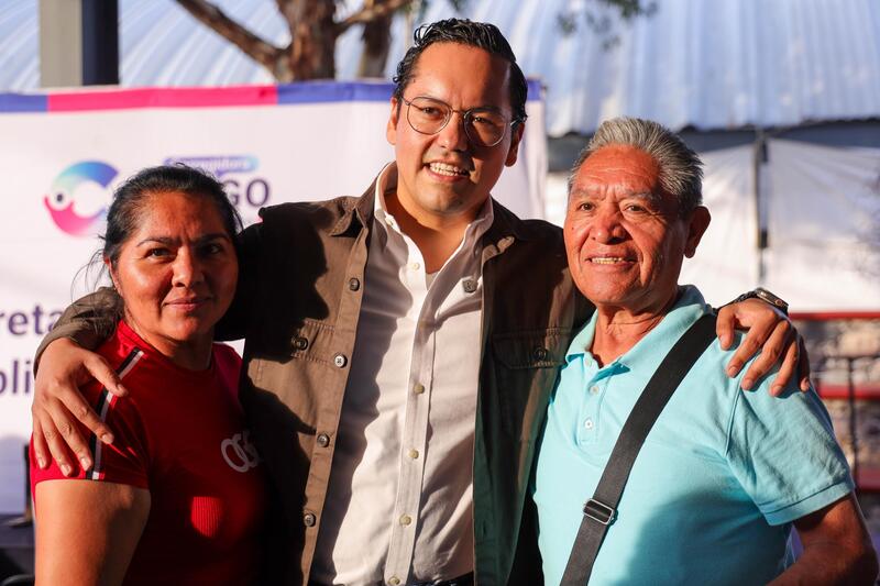 Chepe Guerrero acerca servicios municipales y estatales a habitantes de Santa Bárbara Borrador automático
