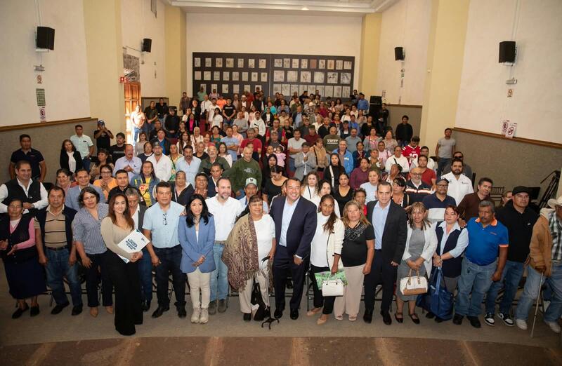 Entregan 260 escrituras para dar certeza patrimonial a familias de San Juan del Río Borrador automático