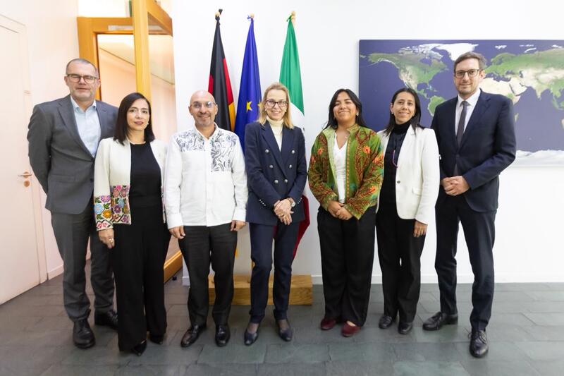 CONCANACO SERVYTUR busca acercar inversión alemana a negocios familiares Borrador automático
