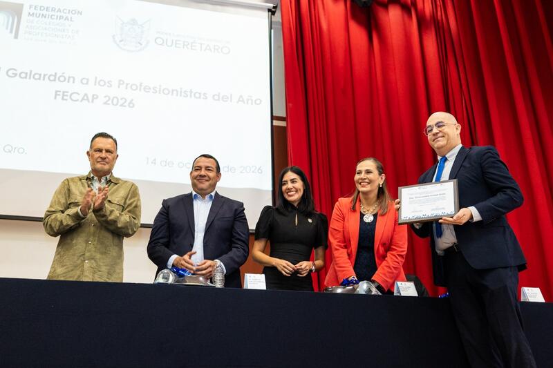 Mauricio Kuri reconoce a profesionistas de San Juan del Río con el Galardón FECAP 2026 Borrador automático